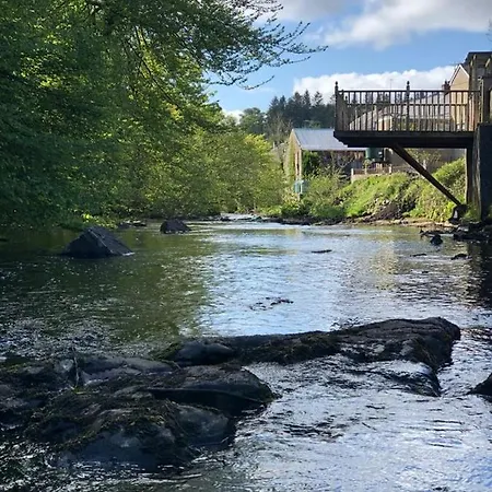 Pensjonat Picturesque Riverview Pettigo *